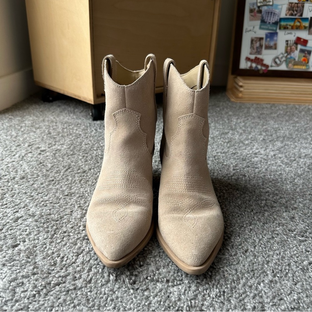 Dolce Vita Cream Ankle Boots with Western Cutouts